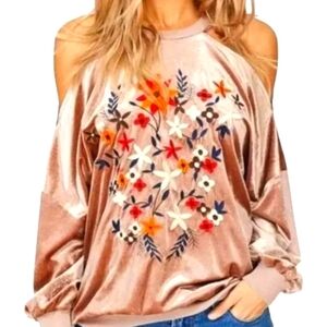 Listicle Floral Med Embroidered crushed velvet oversized top cold Shoulder